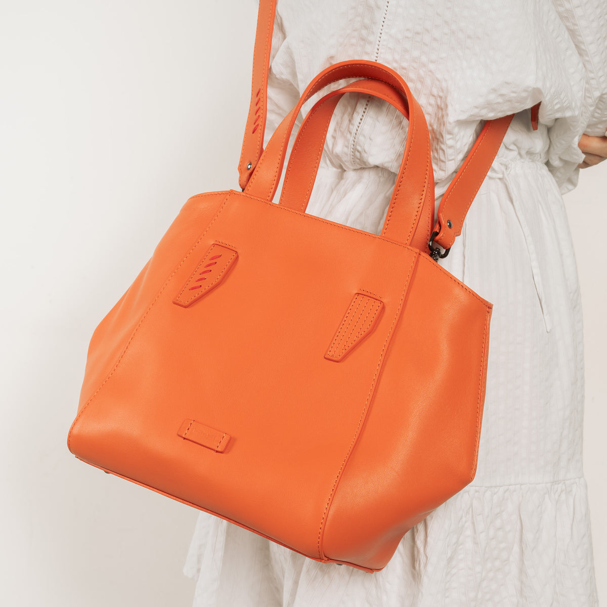 Künzli Aurora Small, Shopper aus Leder in Orange