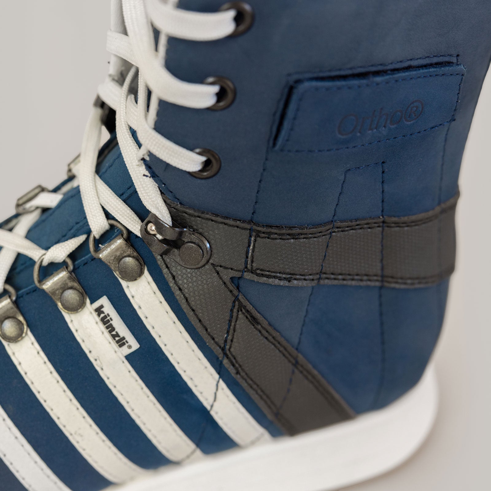 Ortho Top Blau / Weiss